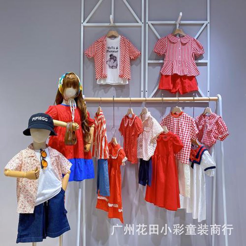 合肥服装店的潮流之舞